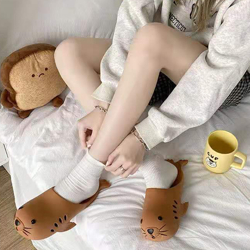 Home Outside Bathroom - รองเท้าแตะลายการ์ตูนสิงโตทะเลน่ารักสำหรับผู้หญิง ผู้ชาย ใส่ในบ้าน ฤดูร้อน แบบตลกๆ